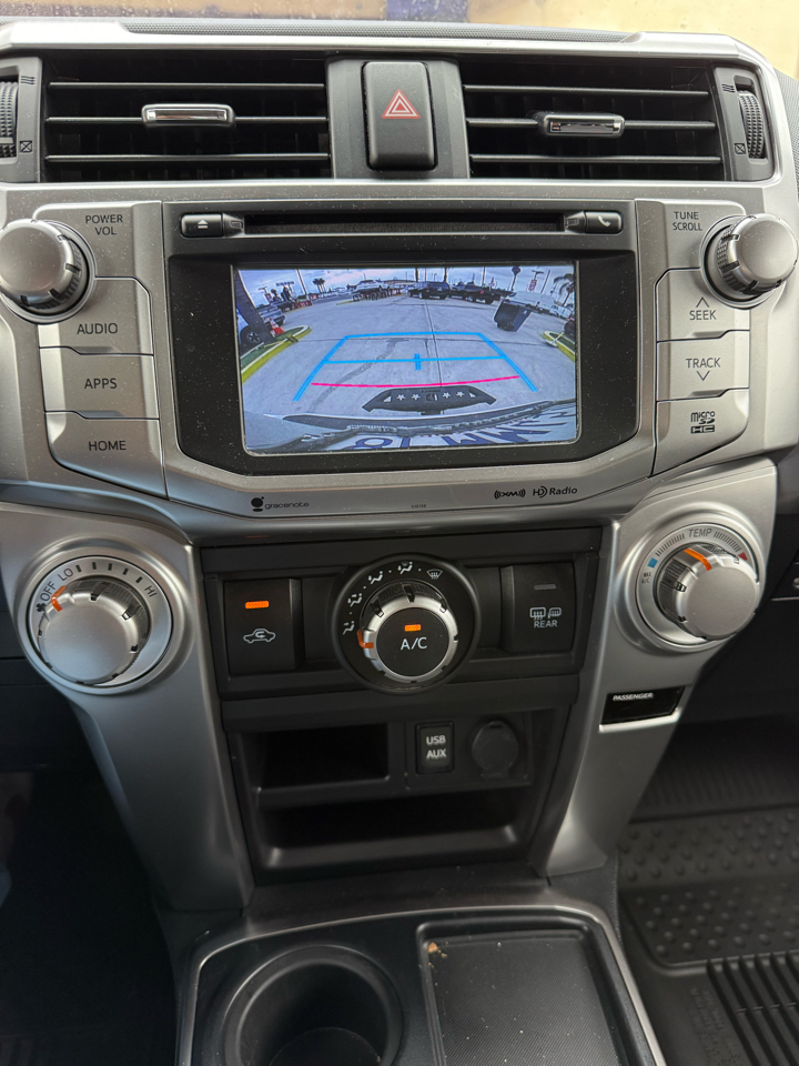 Toyota 4Runner SR5 2WD 2018