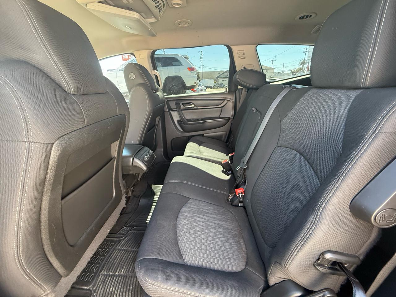 Chevrolet Traverse 1LT FWD 2014