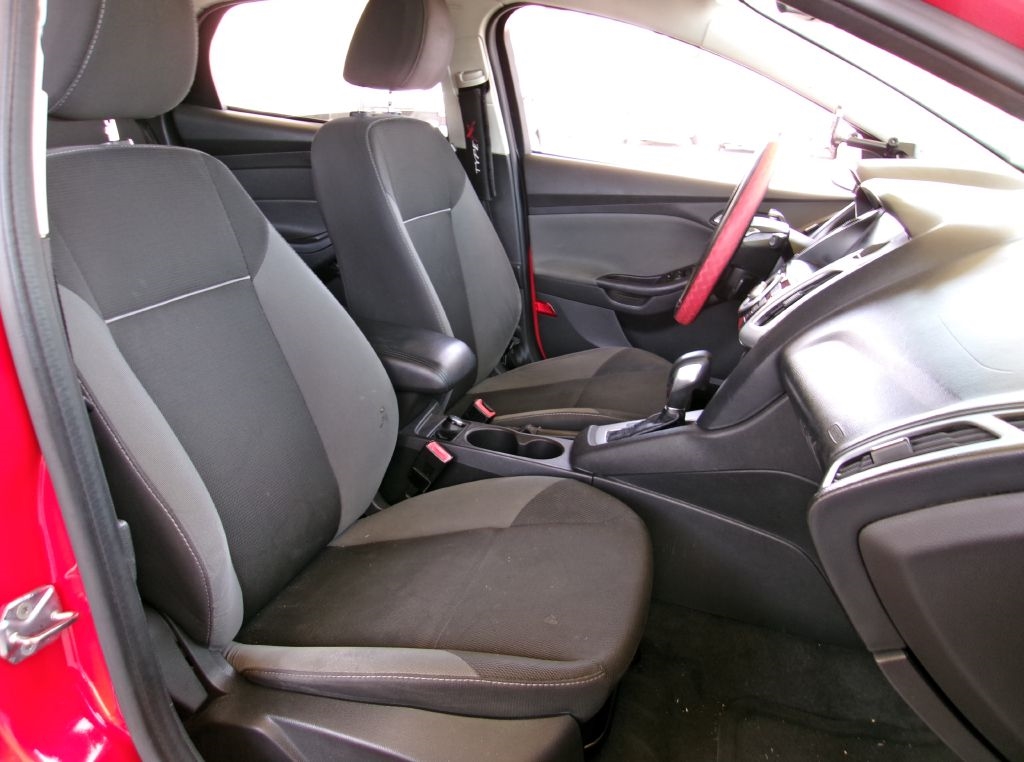 Ford Focus SE Hatch 2013