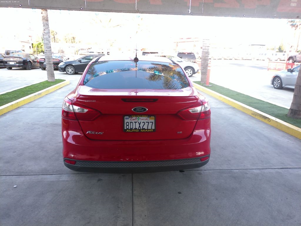 Ford Focus SE Sedan 2013 Ford Focus SE Sedan 2013