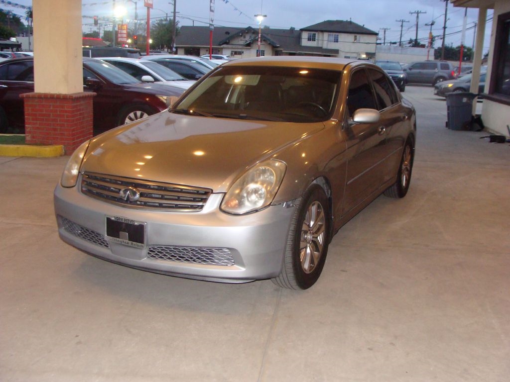 Infiniti G35 Sedan 2005
