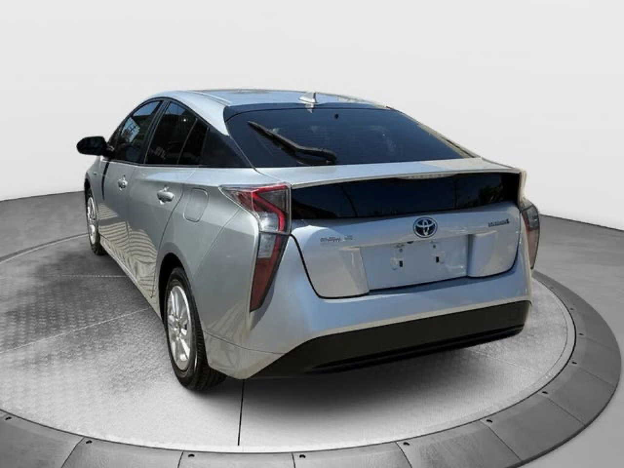 Toyota Prius Two 2018