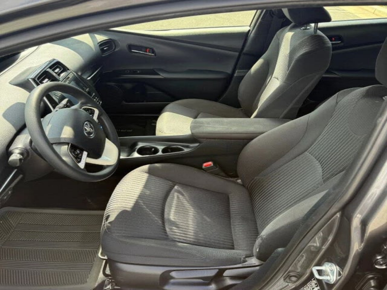 Toyota Prius Two 2018