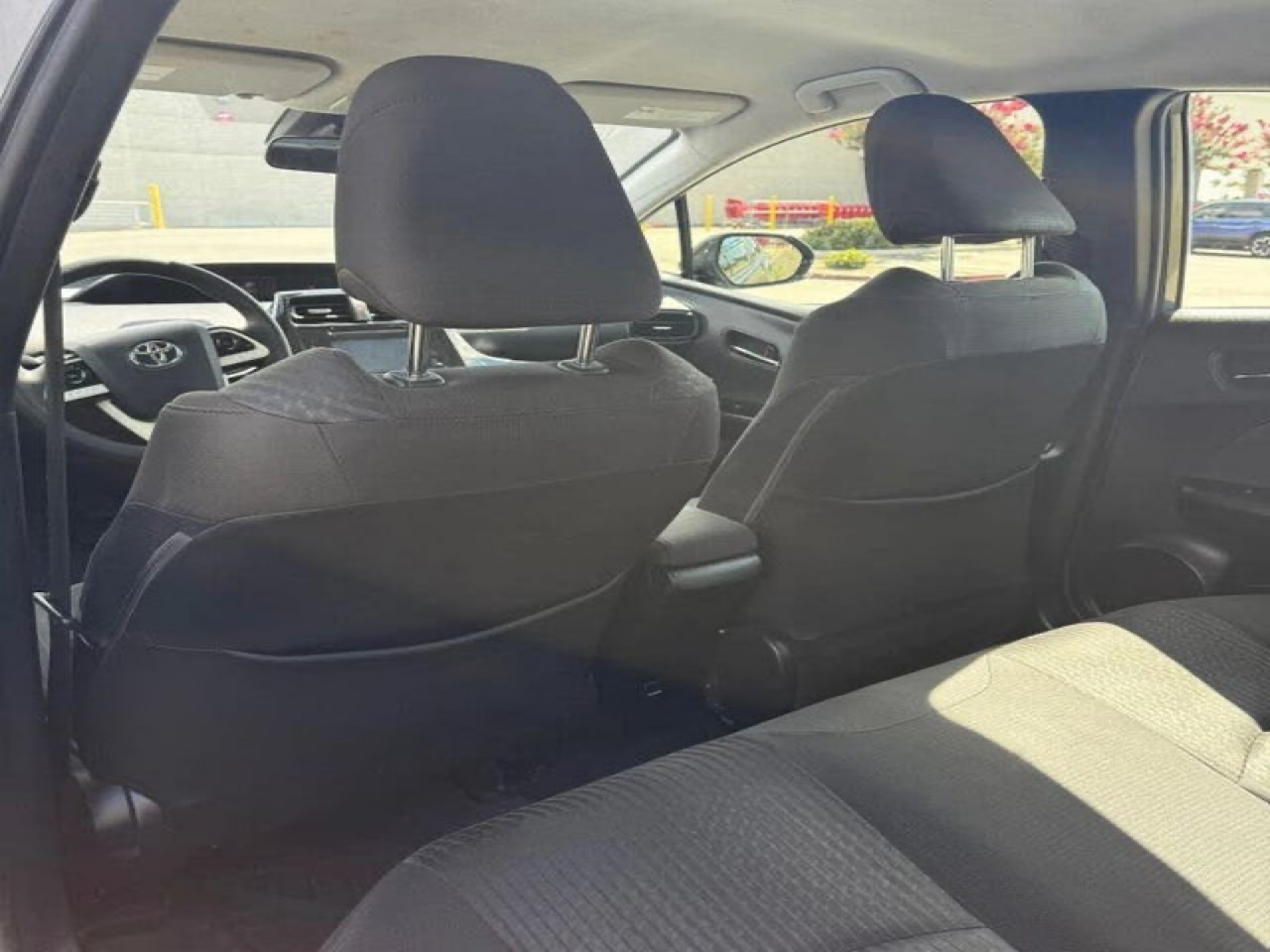 Toyota Prius Two 2018