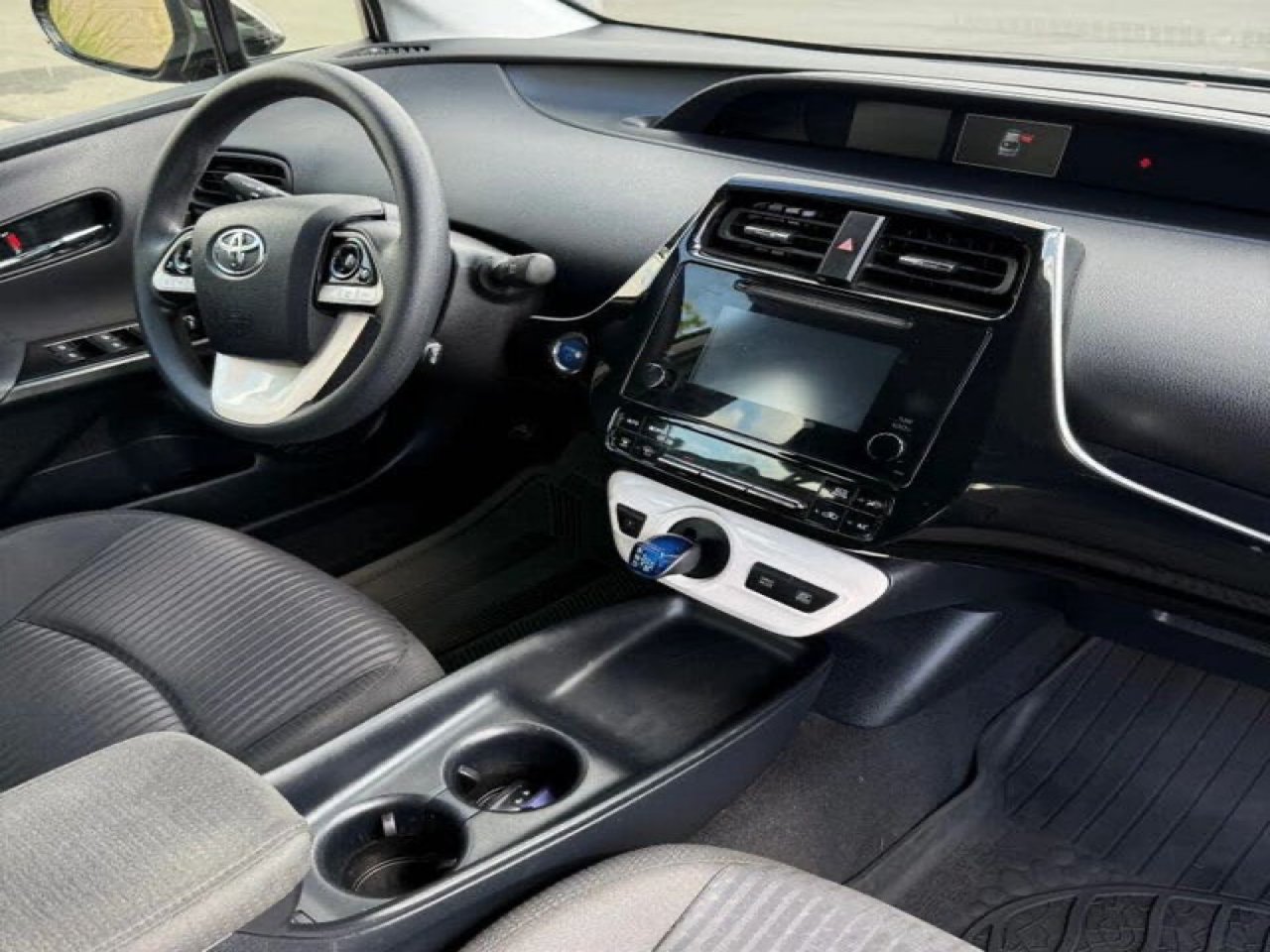 Toyota Prius Two 2018