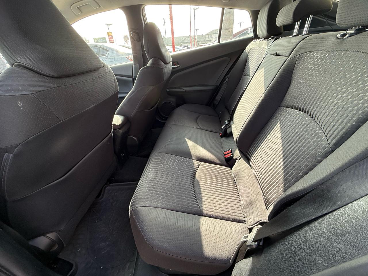 Toyota Prius Two 2018