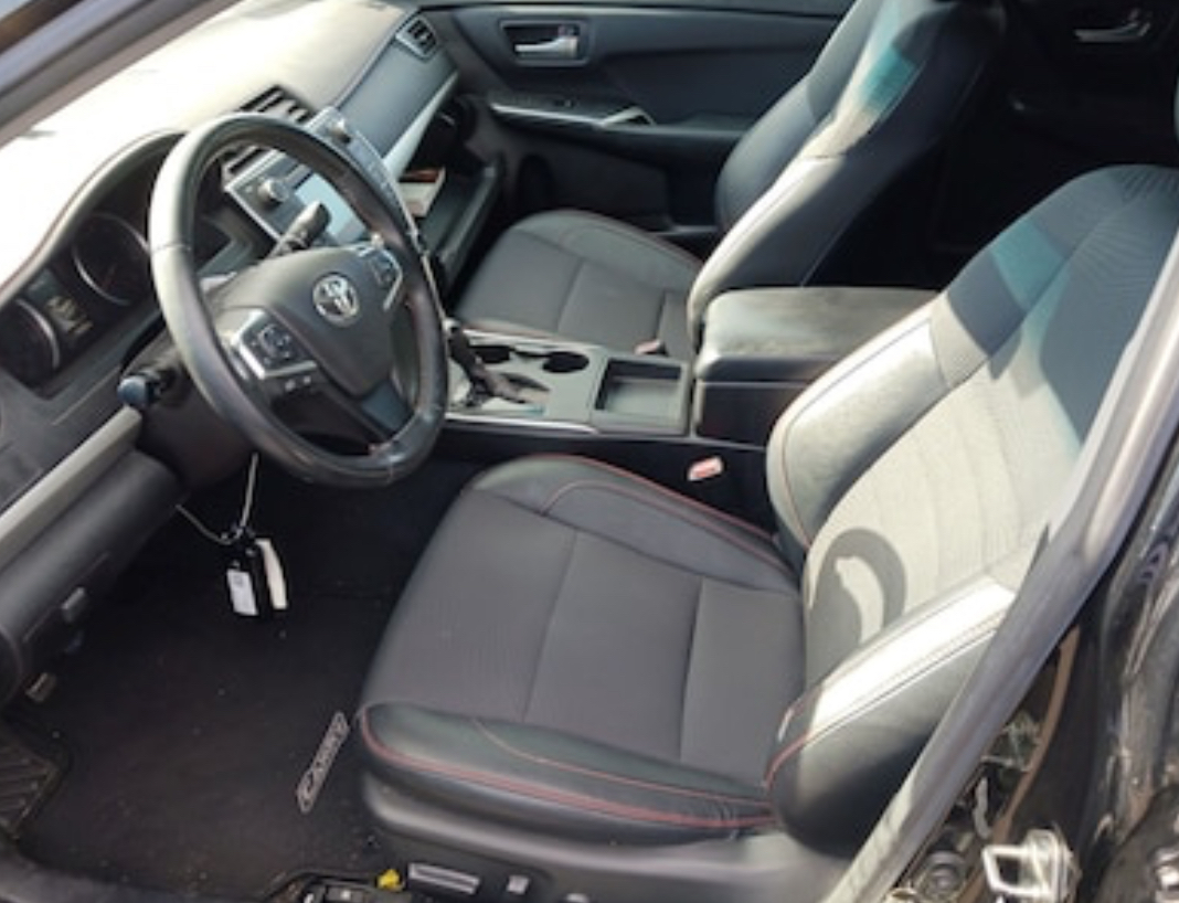 Toyota Camry SE 2017