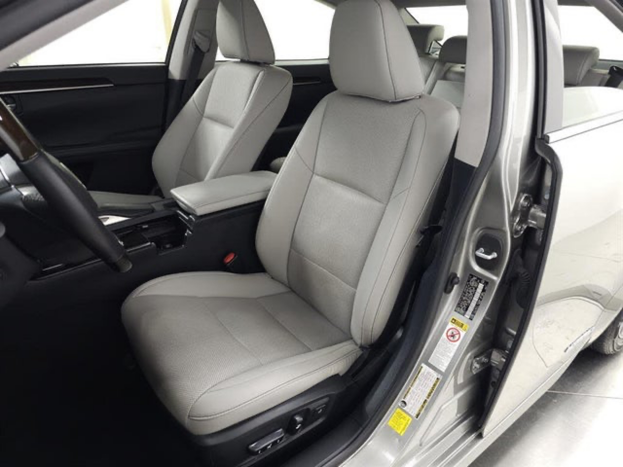 Lexus ES 300h Sedan 2015