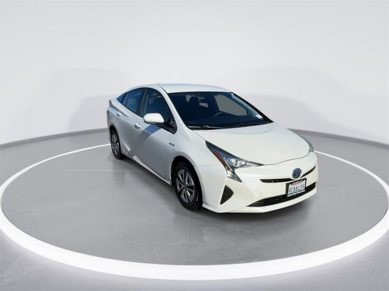 Toyota Prius Two 2017