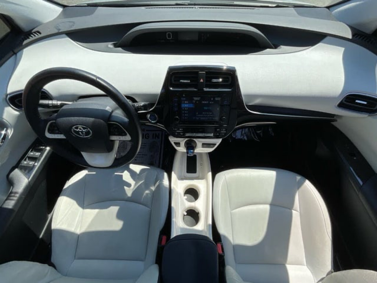 Toyota Prius Two 2017