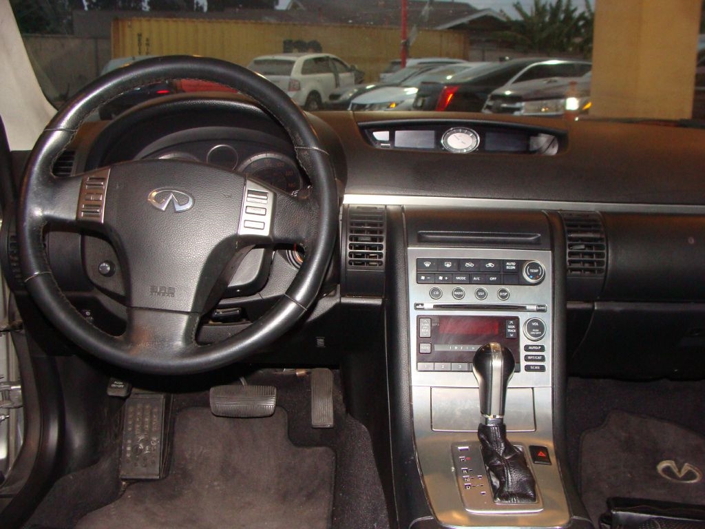 Infiniti G35 Sedan 2005