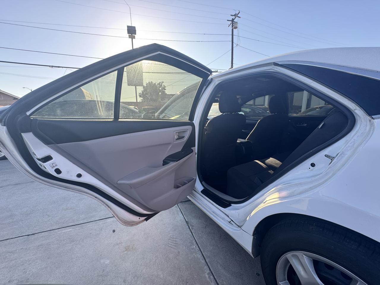 Toyota Camry LE 2015