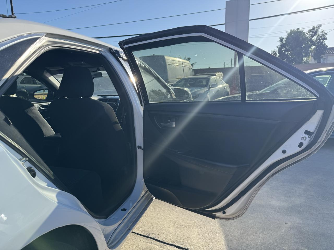 Toyota Camry LE 2015