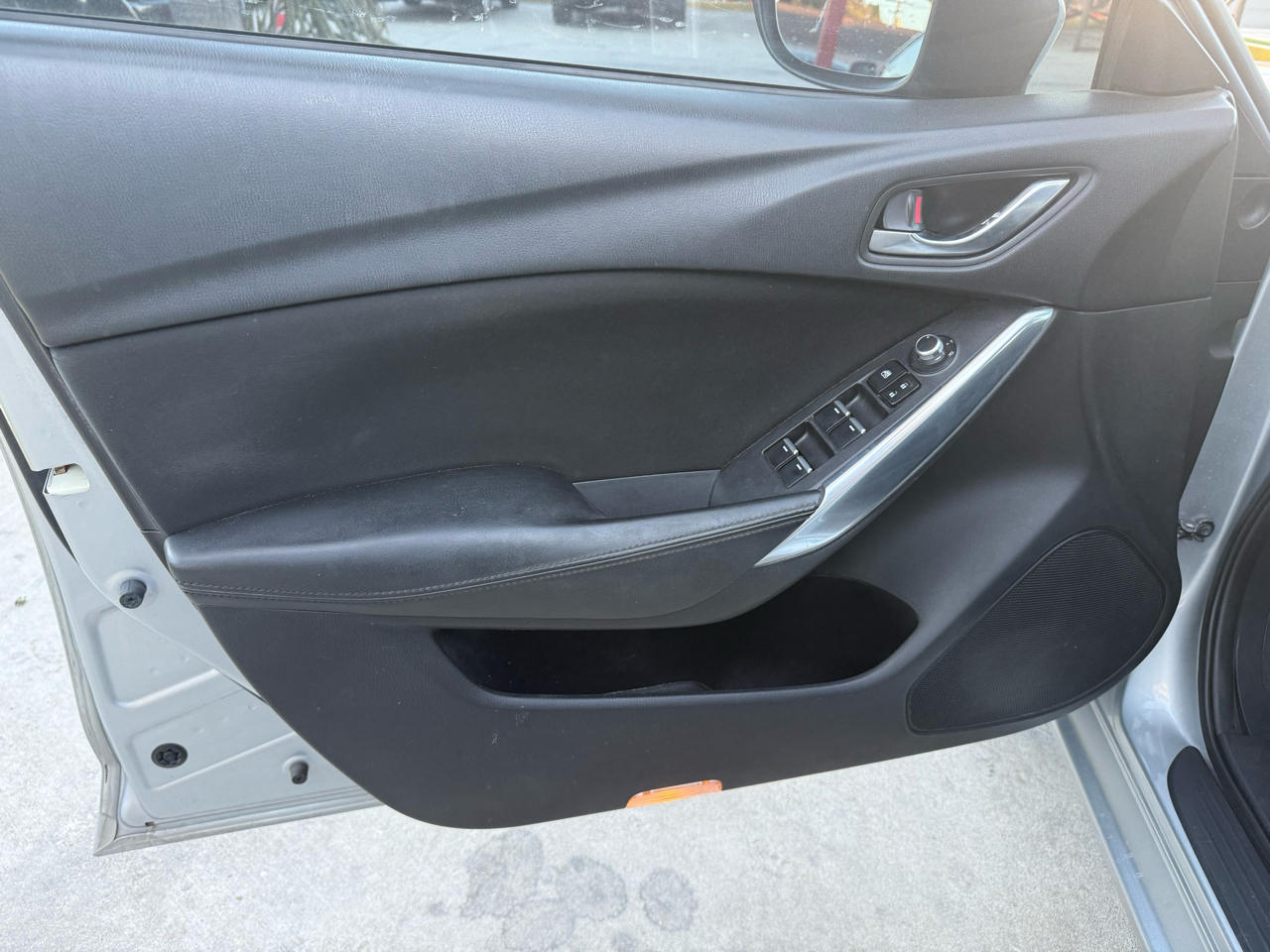 Mazda MAZDA6 i Sport AT 2016