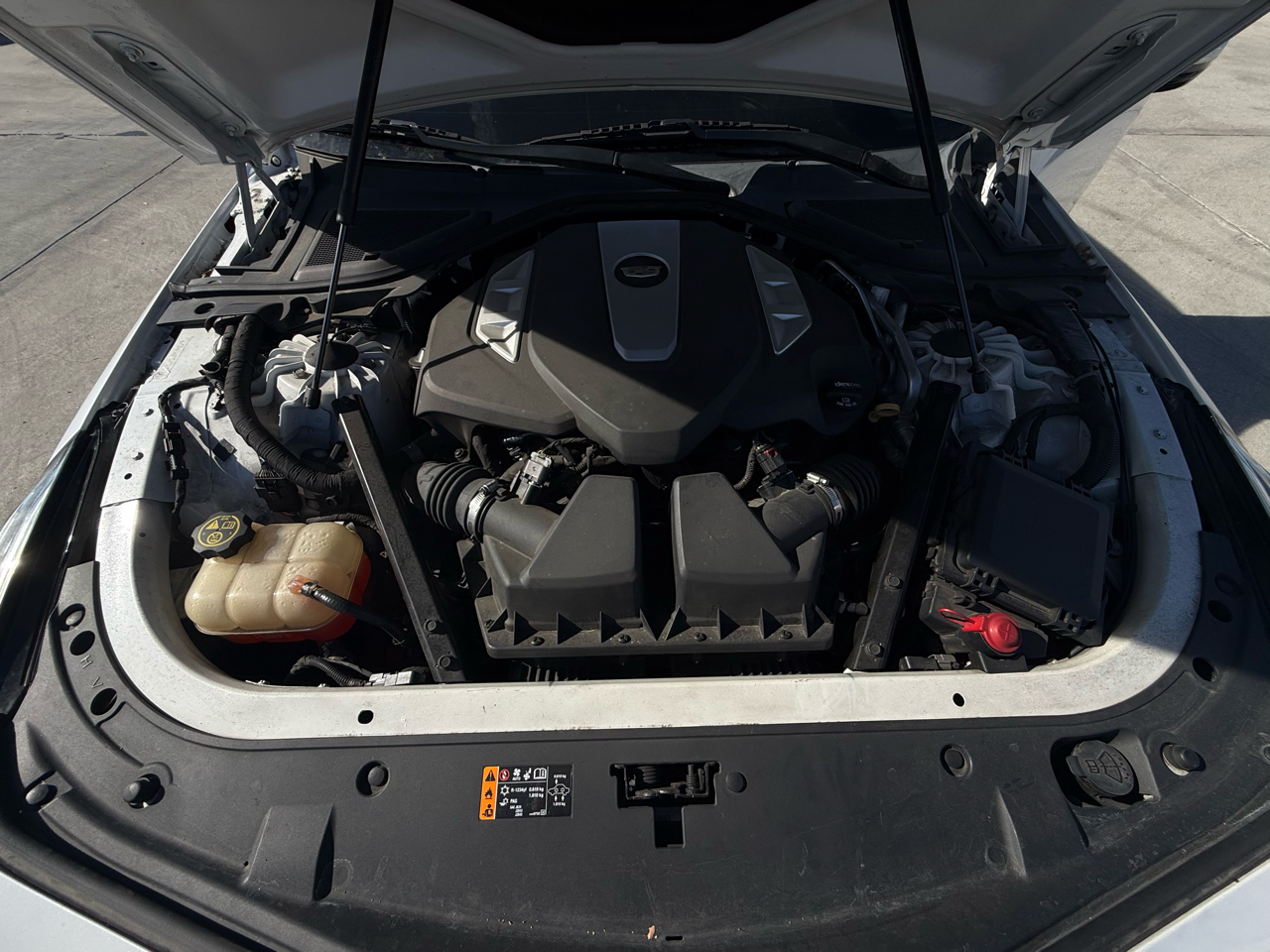 Cadillac CT6 3.0L Platinum Twin Turbo AWD 2016