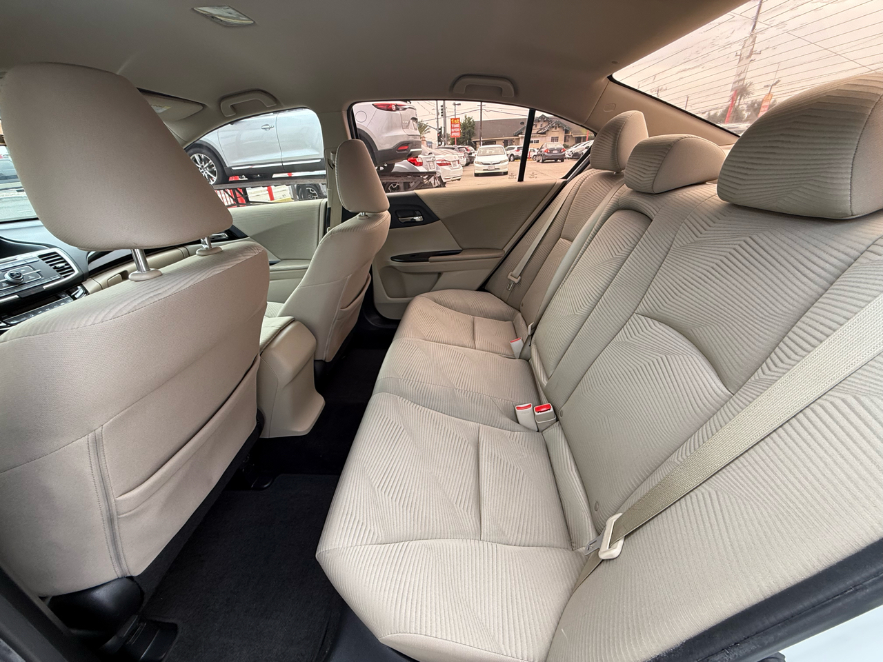 Honda Accord LX Sedan CVT 2017