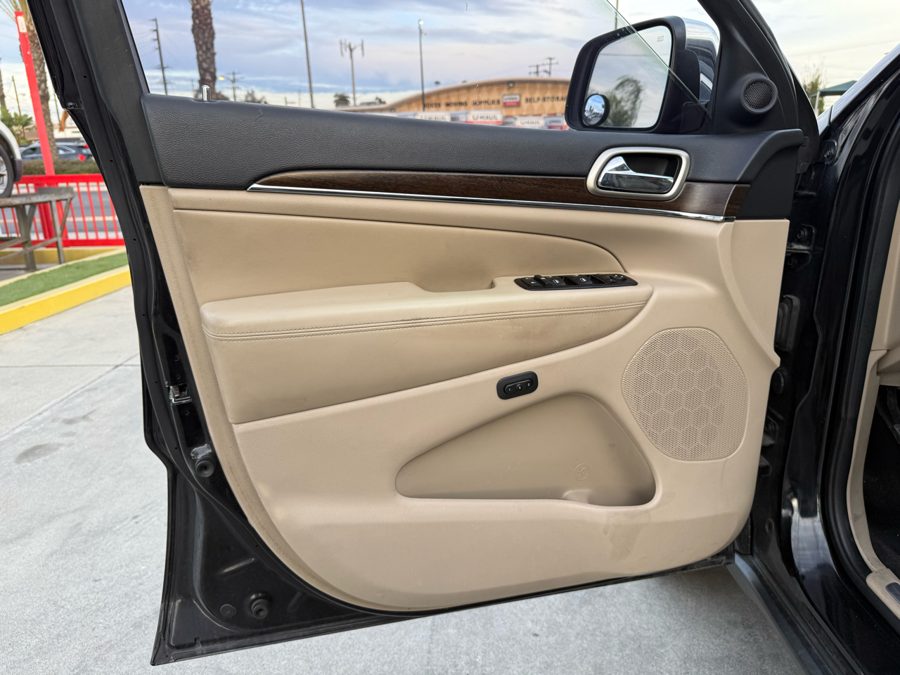 Jeep Grand Cherokee Limited 2WD 2015