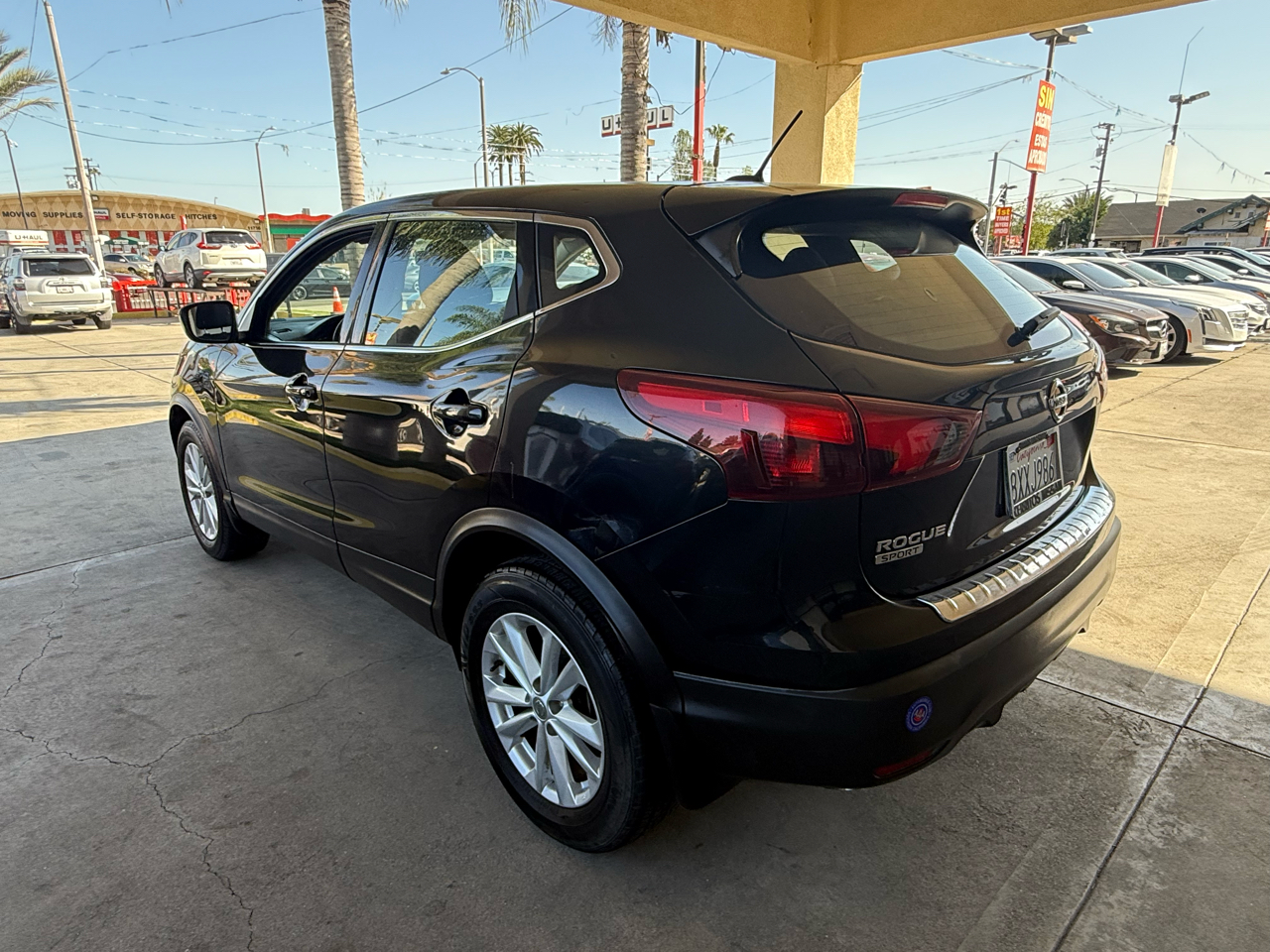 Nissan Rogue Sport S 2018