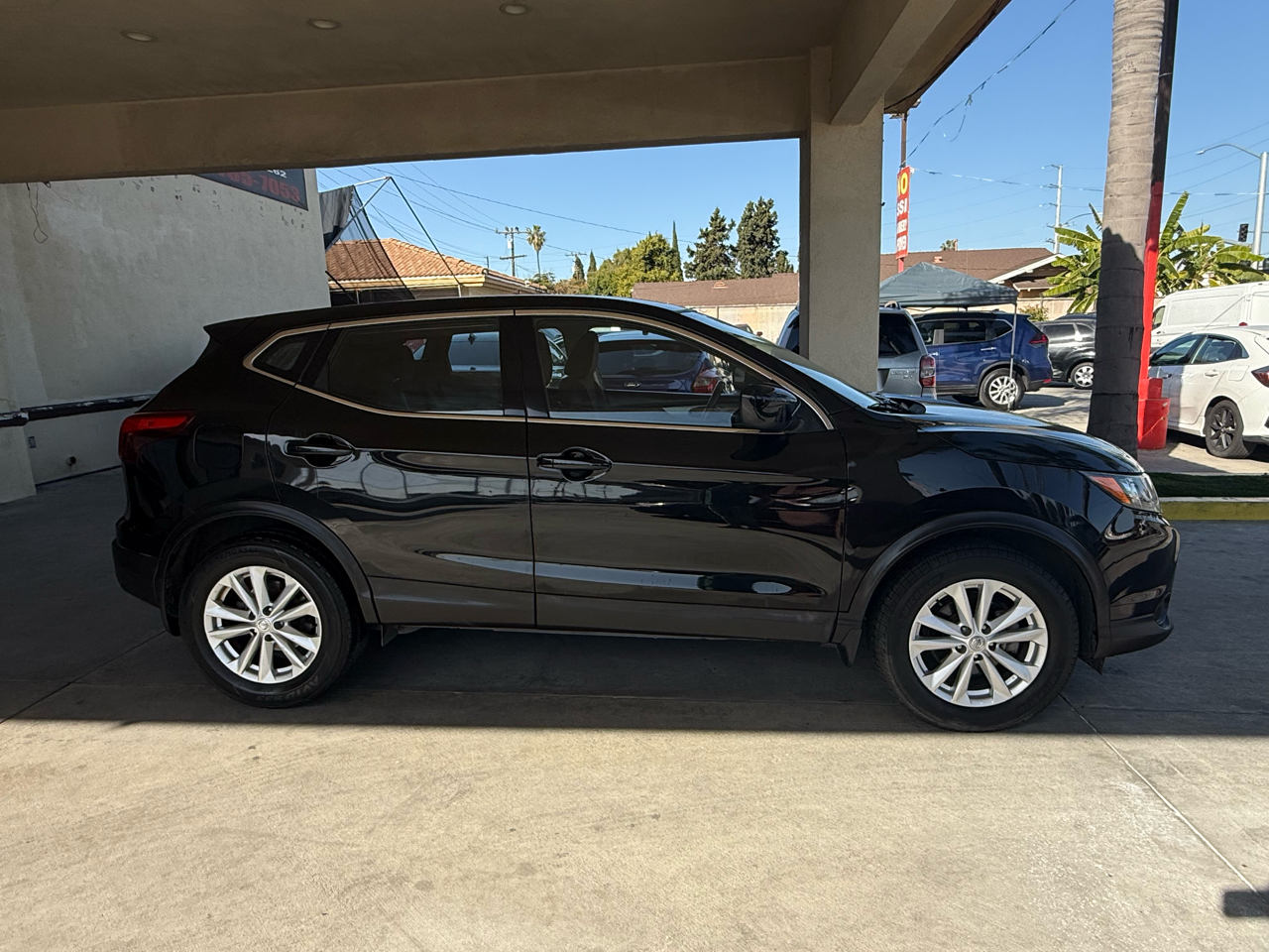 Nissan Rogue Sport S 2018
