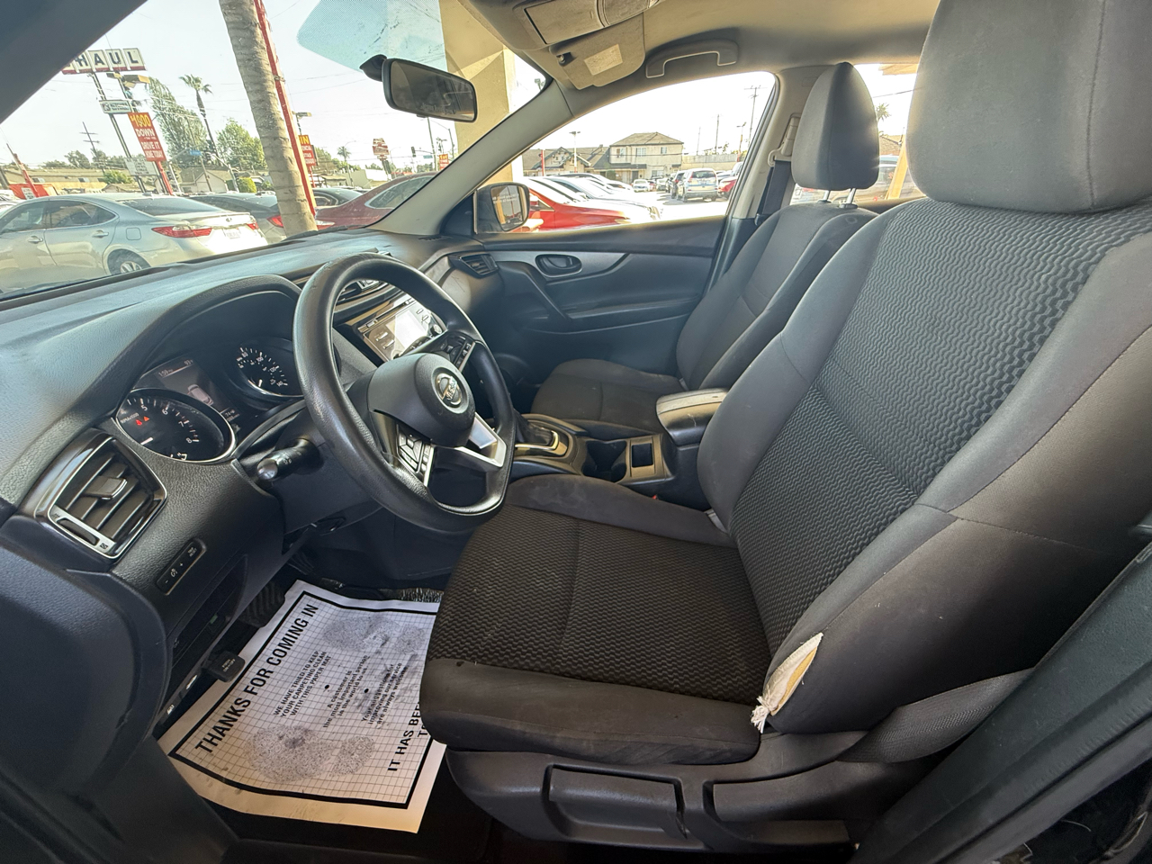 Nissan Rogue Sport S 2018