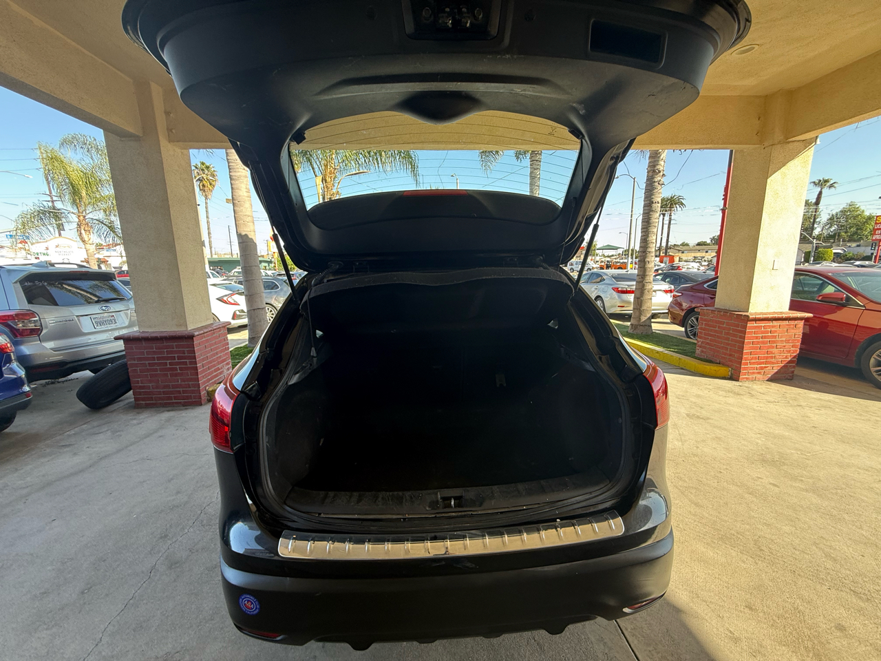 Nissan Rogue Sport S 2018