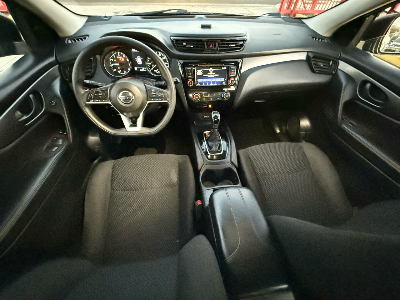 Nissan Rogue Sport S 2021