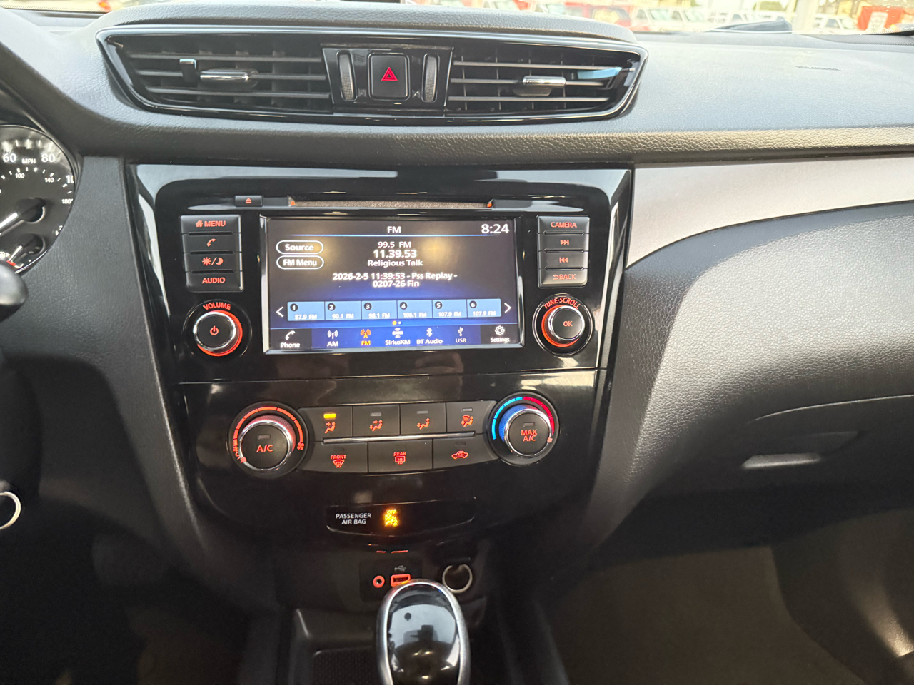 Nissan Rogue Sport S 2021