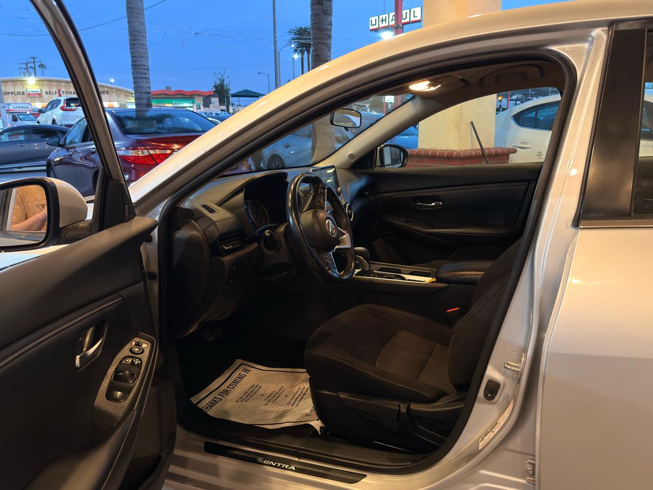 Nissan Sentra SV 2022