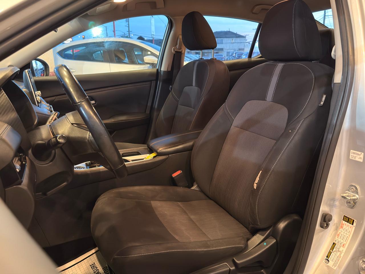 Nissan Sentra SV 2022