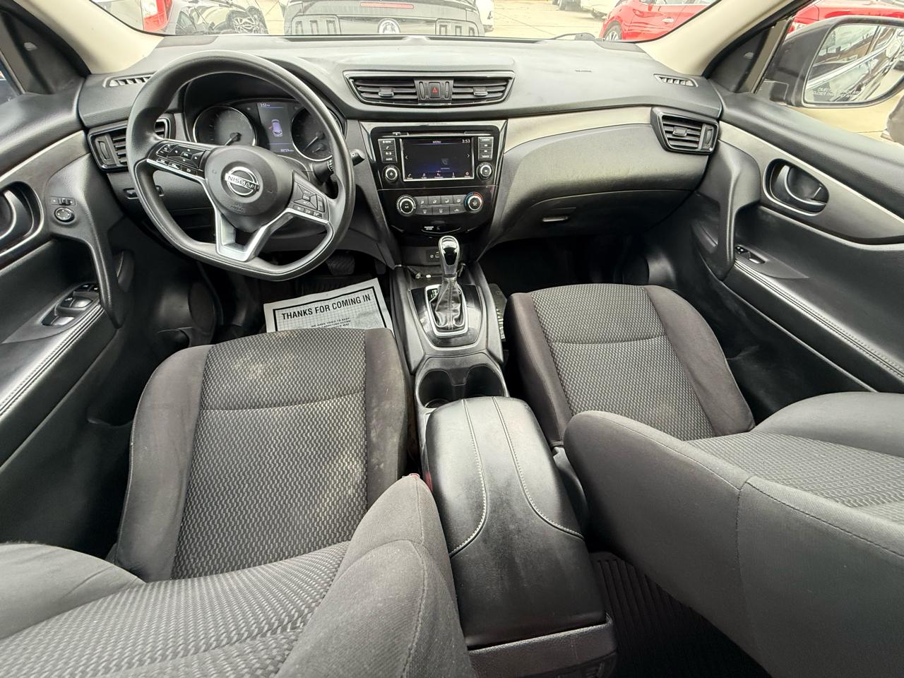 Nissan Rogue Sport S 2019