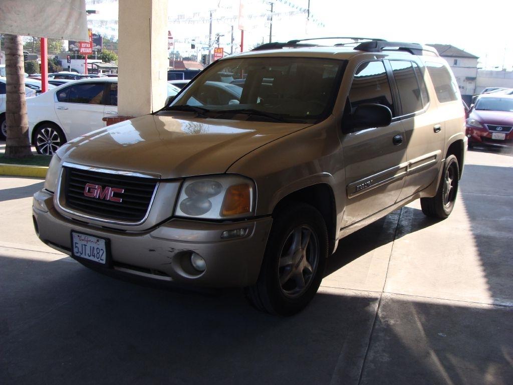 GMC Envoy XL SLE 2WD 2004