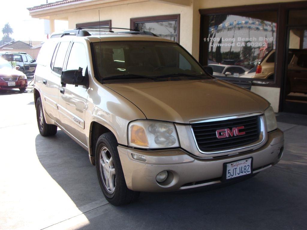 GMC Envoy XL SLE 2WD 2004