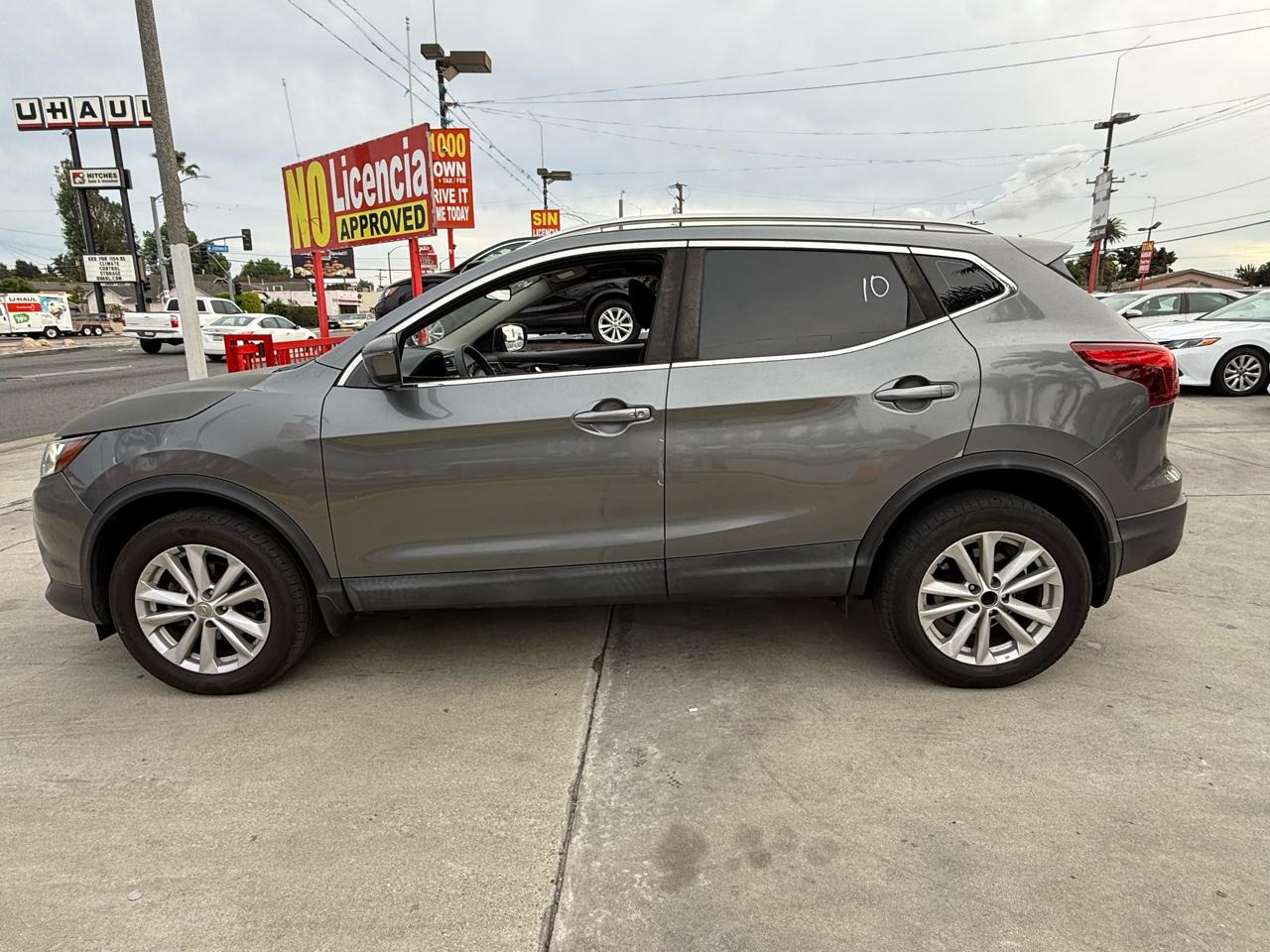 Nissan Rogue Sport S 2018