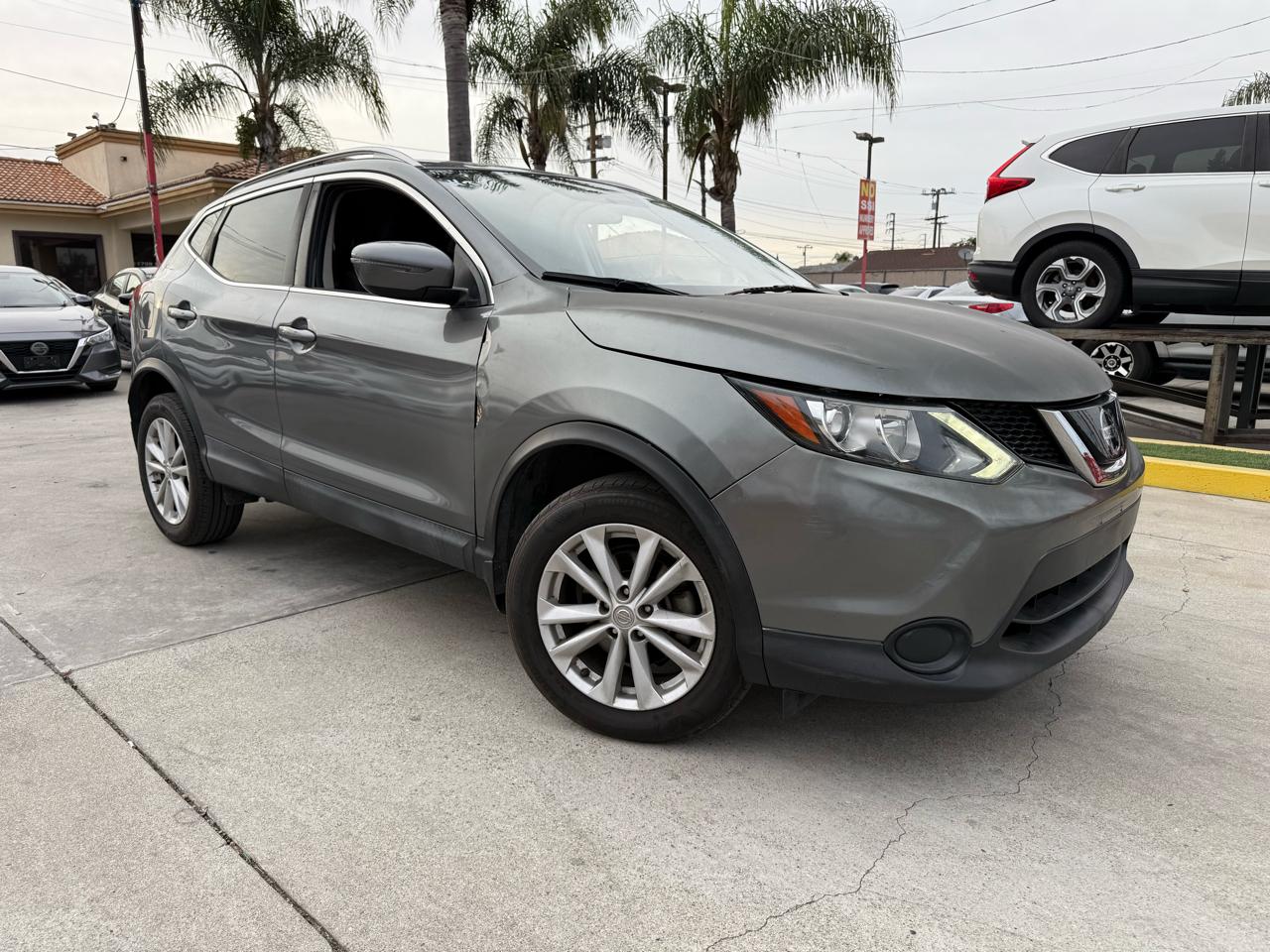 Nissan Rogue Sport S 2018