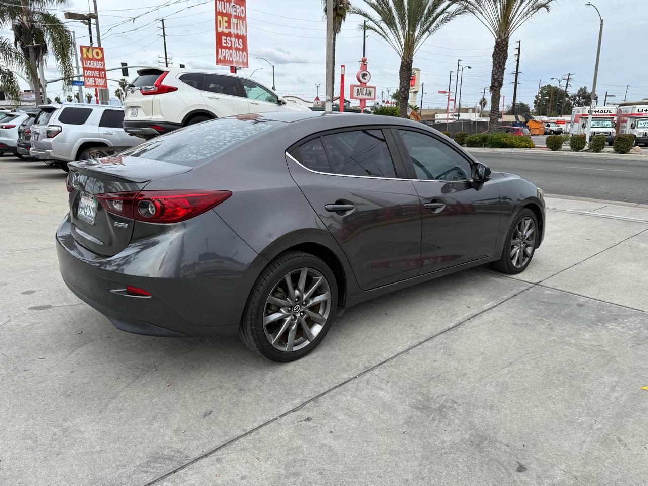 Mazda MAZDA3 s Touring AT 4-Door 2018