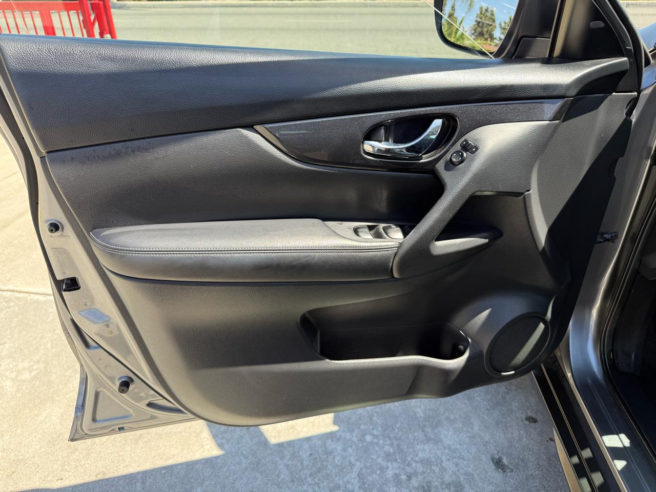 Nissan Rogue S 2WD 2018