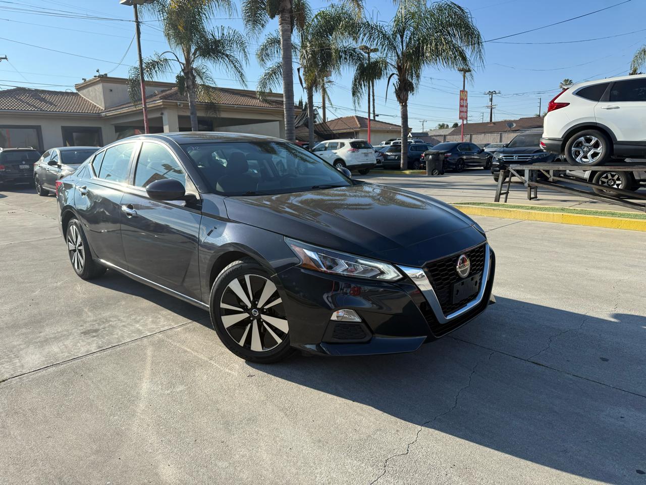 2022 Nissan Altima SV