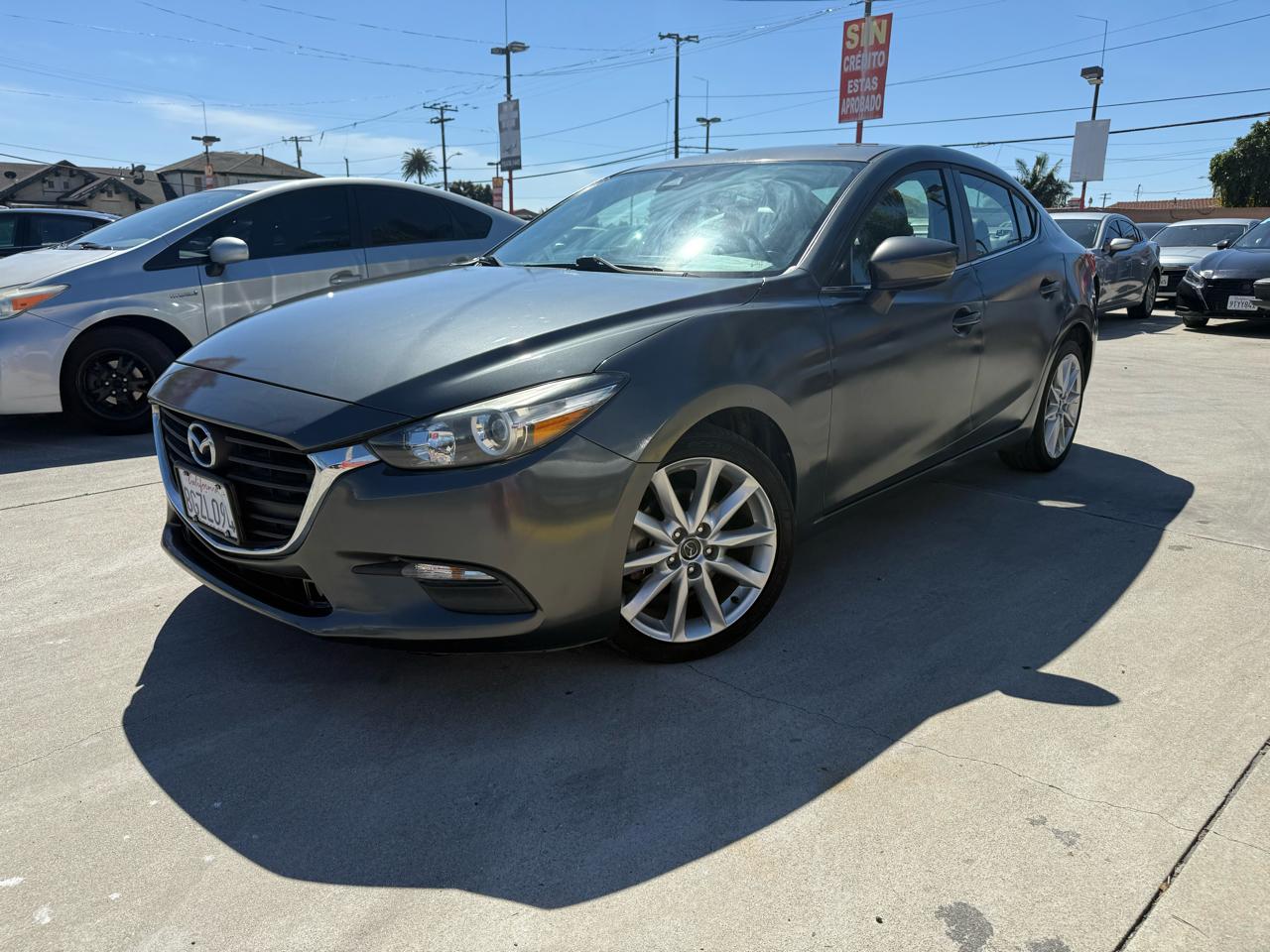 Mazda MAZDA3 i Touring AT 4-Door 2017