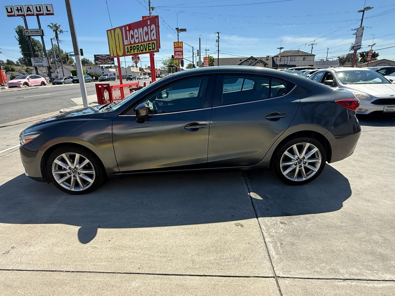 Mazda MAZDA3 i Touring AT 4-Door 2017