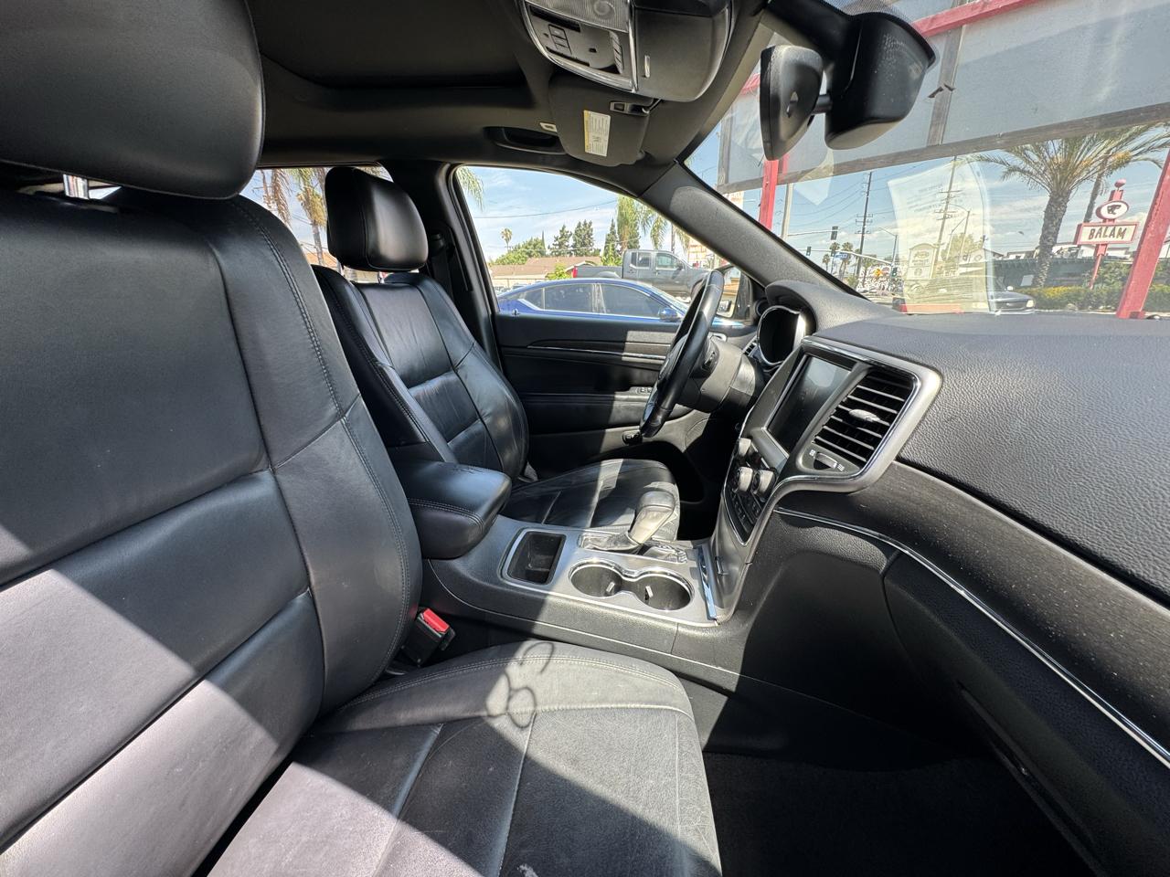Jeep Grand Cherokee Limited 2WD 2018