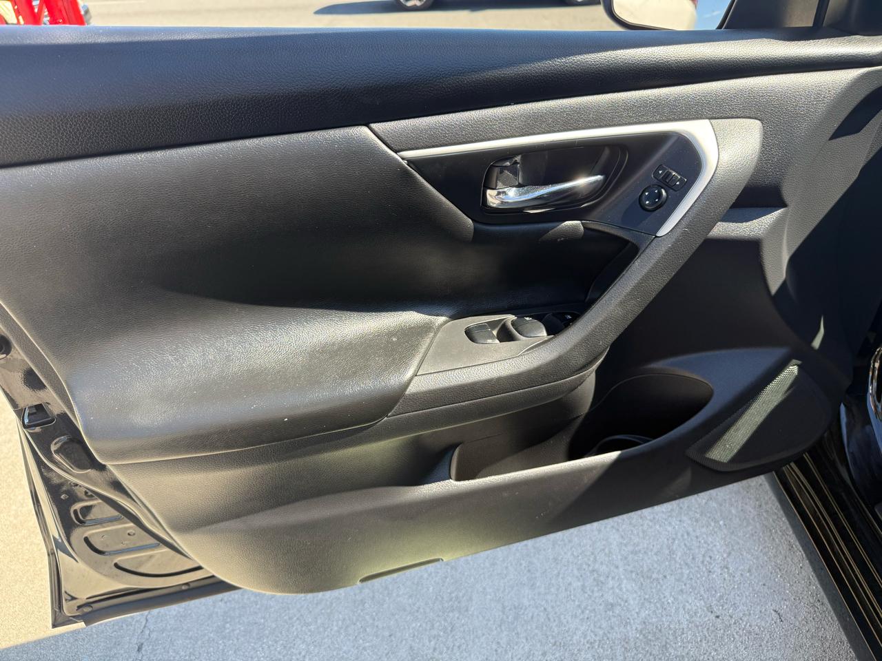 Nissan Altima 2.5 SV 2018