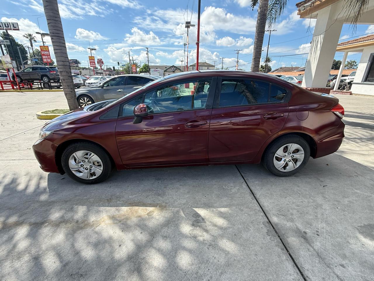 Honda Civic LX Sedan 5-Speed AT 2013