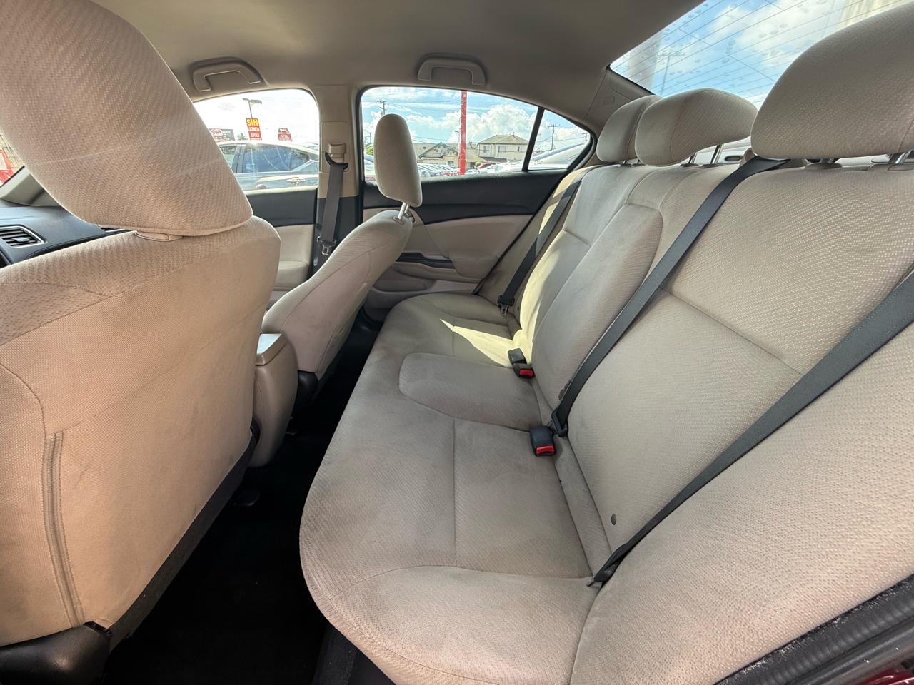 Honda Civic LX Sedan 5-Speed AT 2013