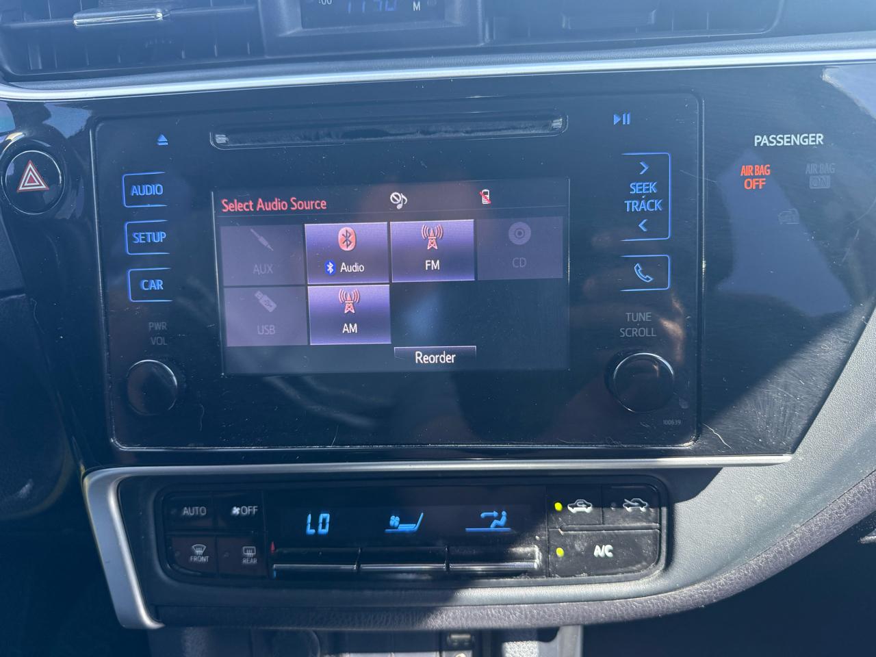 Toyota Corolla L CVT 2017