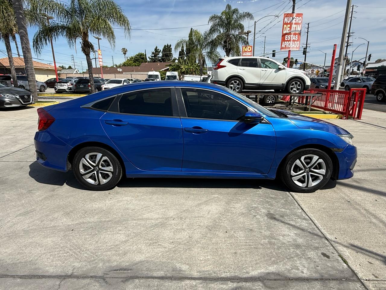 Honda Civic LX Sedan CVT 2017