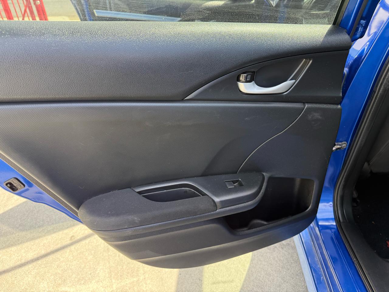 Honda Civic LX Sedan CVT 2017