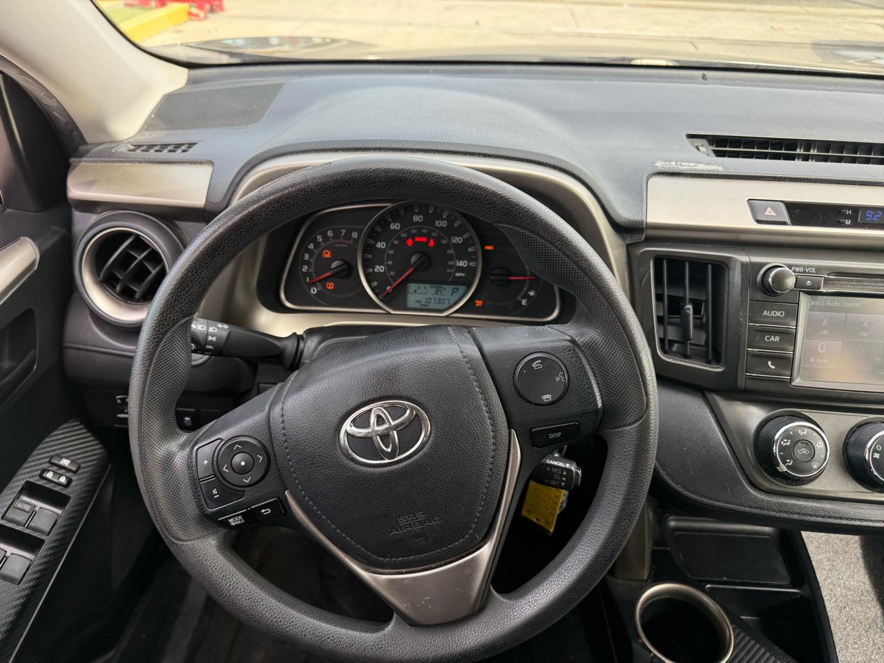 Toyota RAV4 LE AWD 2015