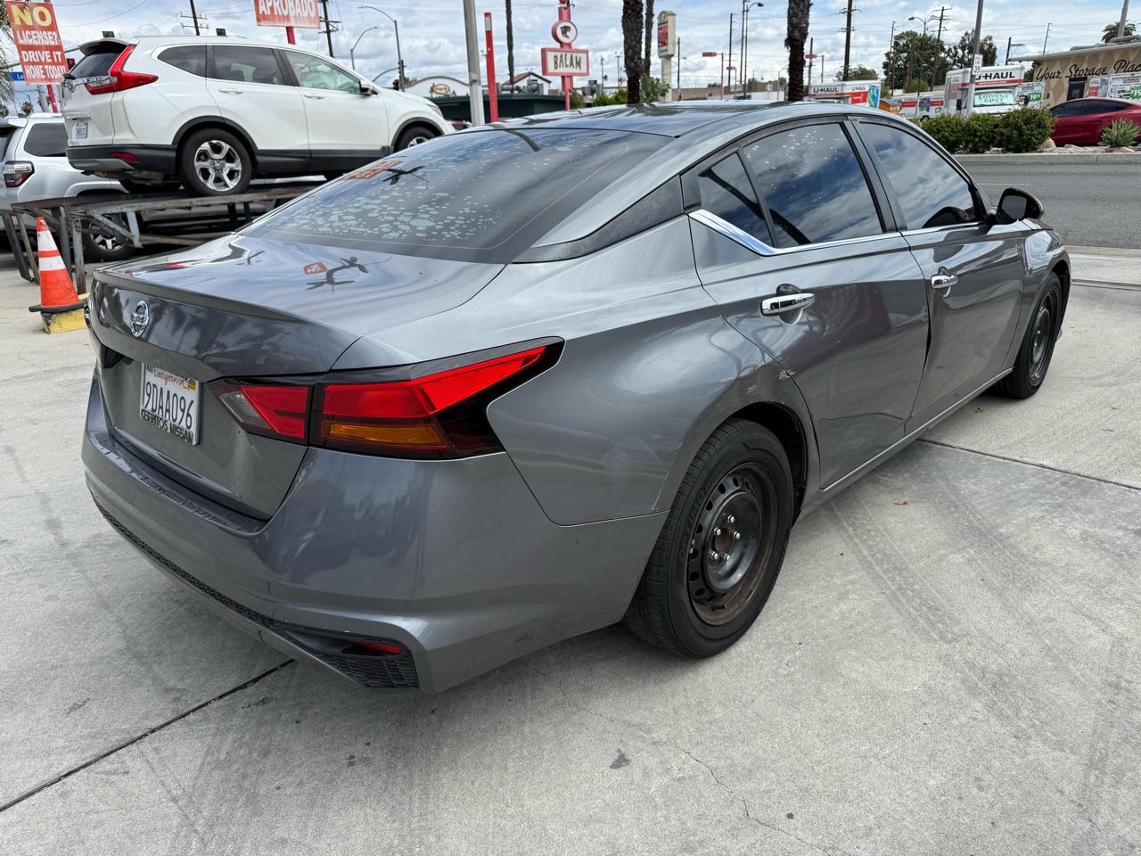 Nissan Altima 2.5 S 2022