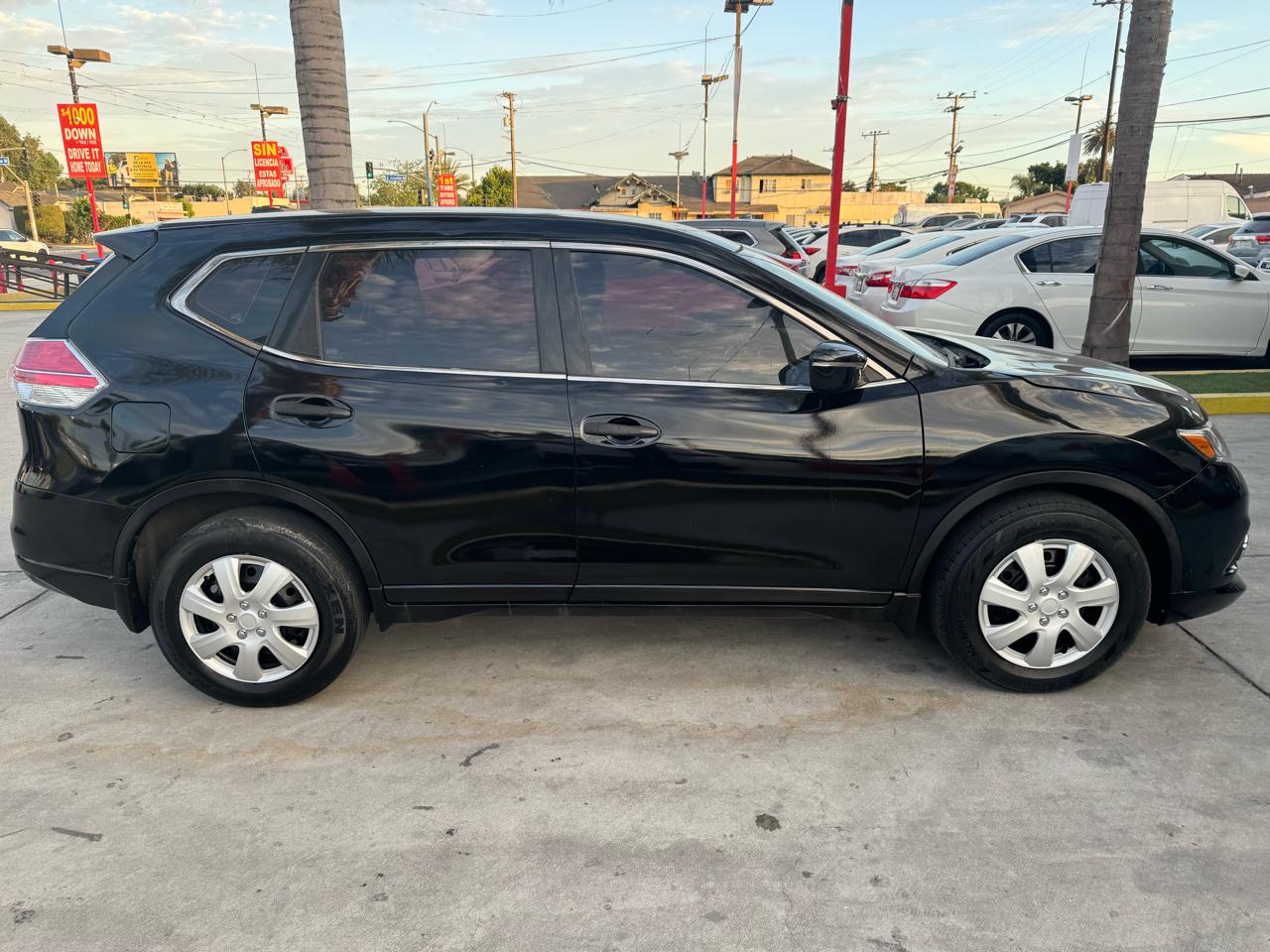 Nissan Rogue S 2WD 2016