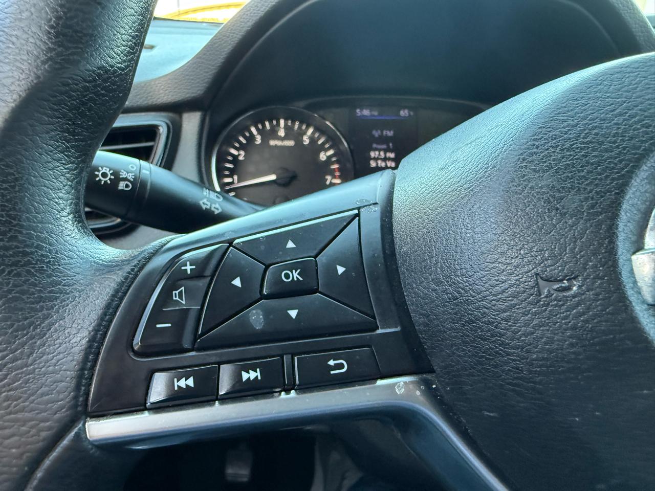 Nissan Rogue S 2WD 2018